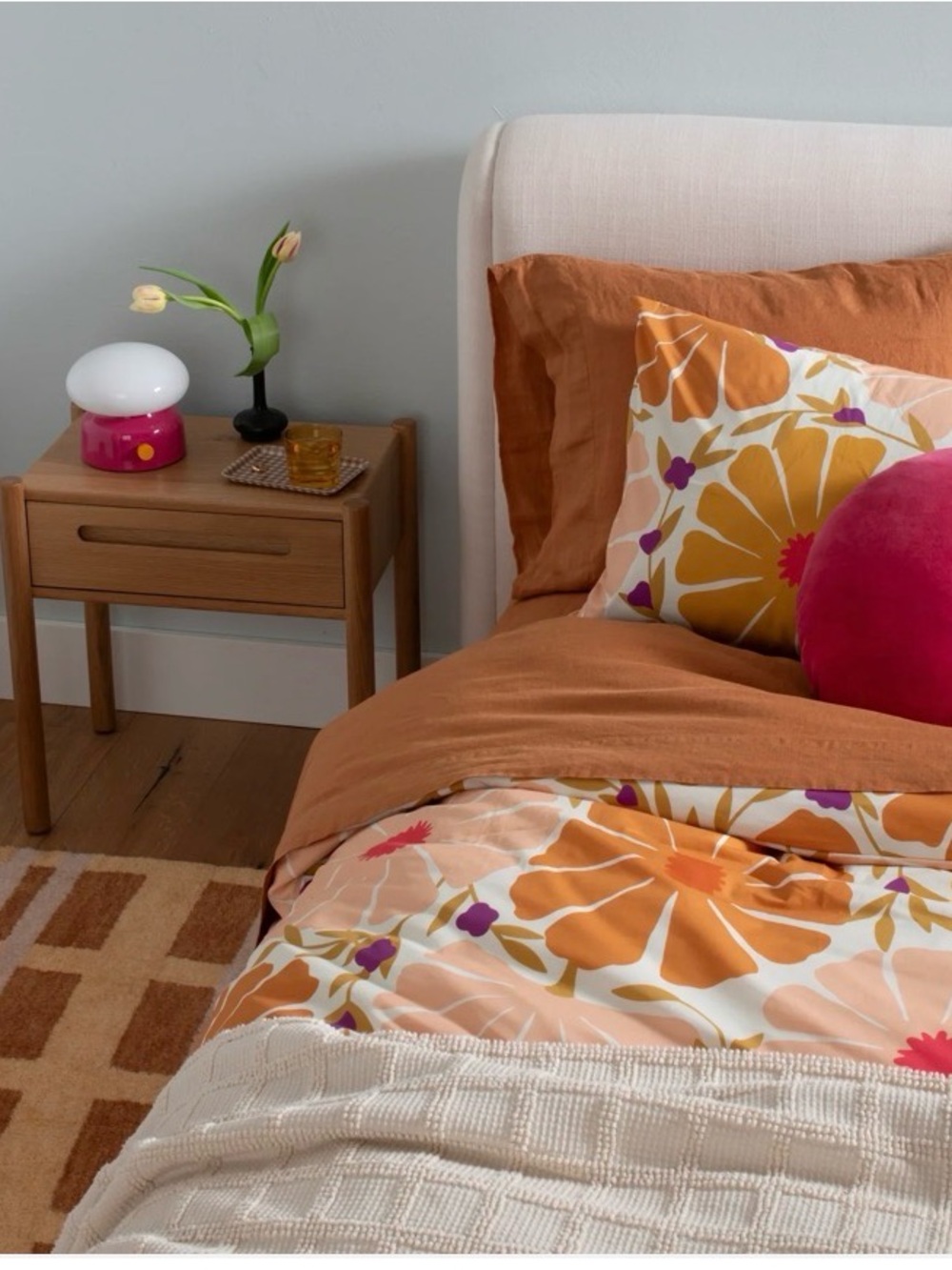 Schoolhouse Sunburst Floral Duvet Cover (Full/Queen)